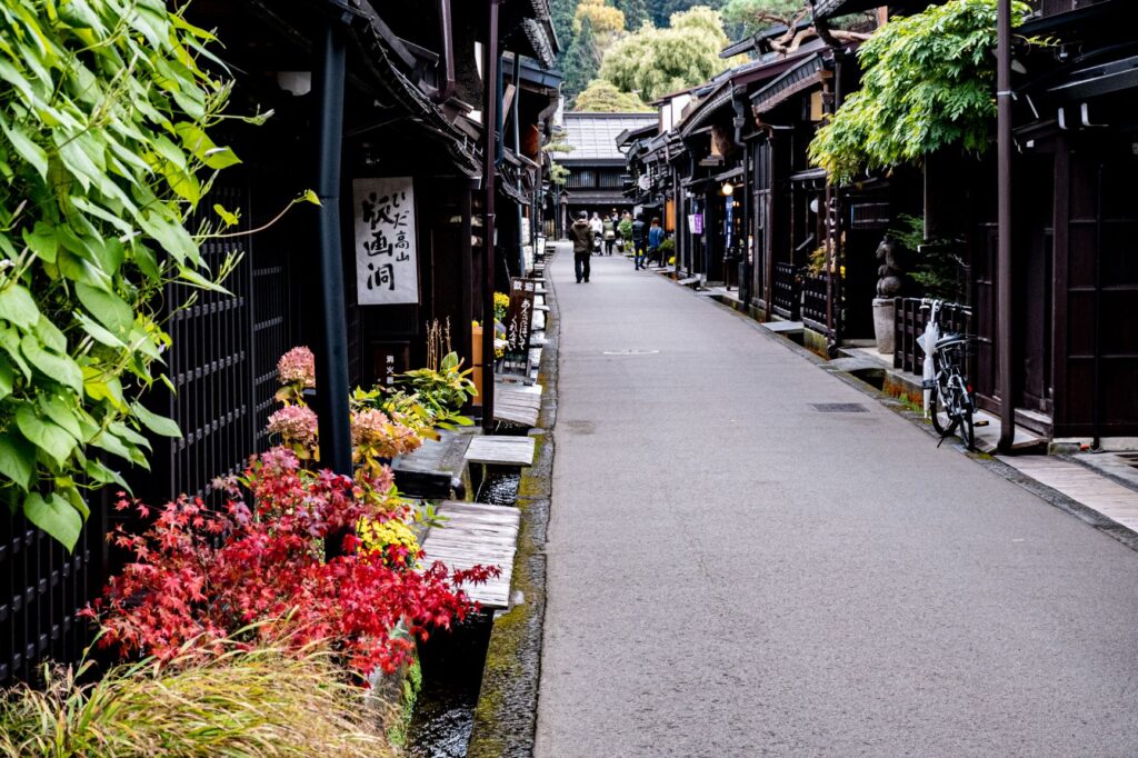 高山古い街並み